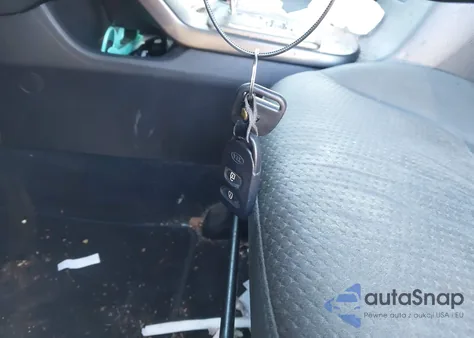 2013 Kia Sorento Lx z USA, uszkodzony, nr VIN 5XYKT4A18DG401343